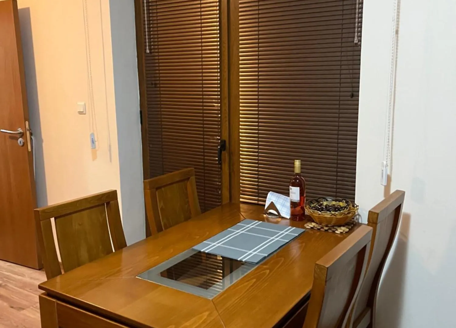 公寓 Ski Zone At Gondola, Warm And Cosy, Wifi, Ac, Netflix, Perfect One Bedroom Appartment, Beautiful View 班斯科